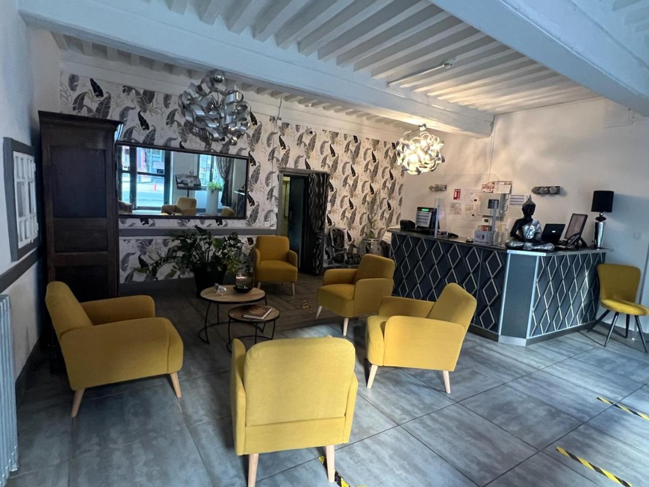 Hotel Du Centre Gueugnon Екстериор снимка